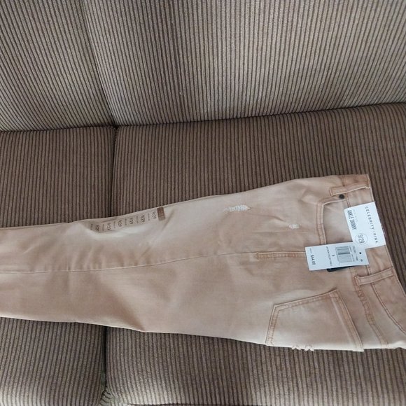 CELEBRITY PINK JEAN NEW WITH TAGS - Picture 10 of 11
